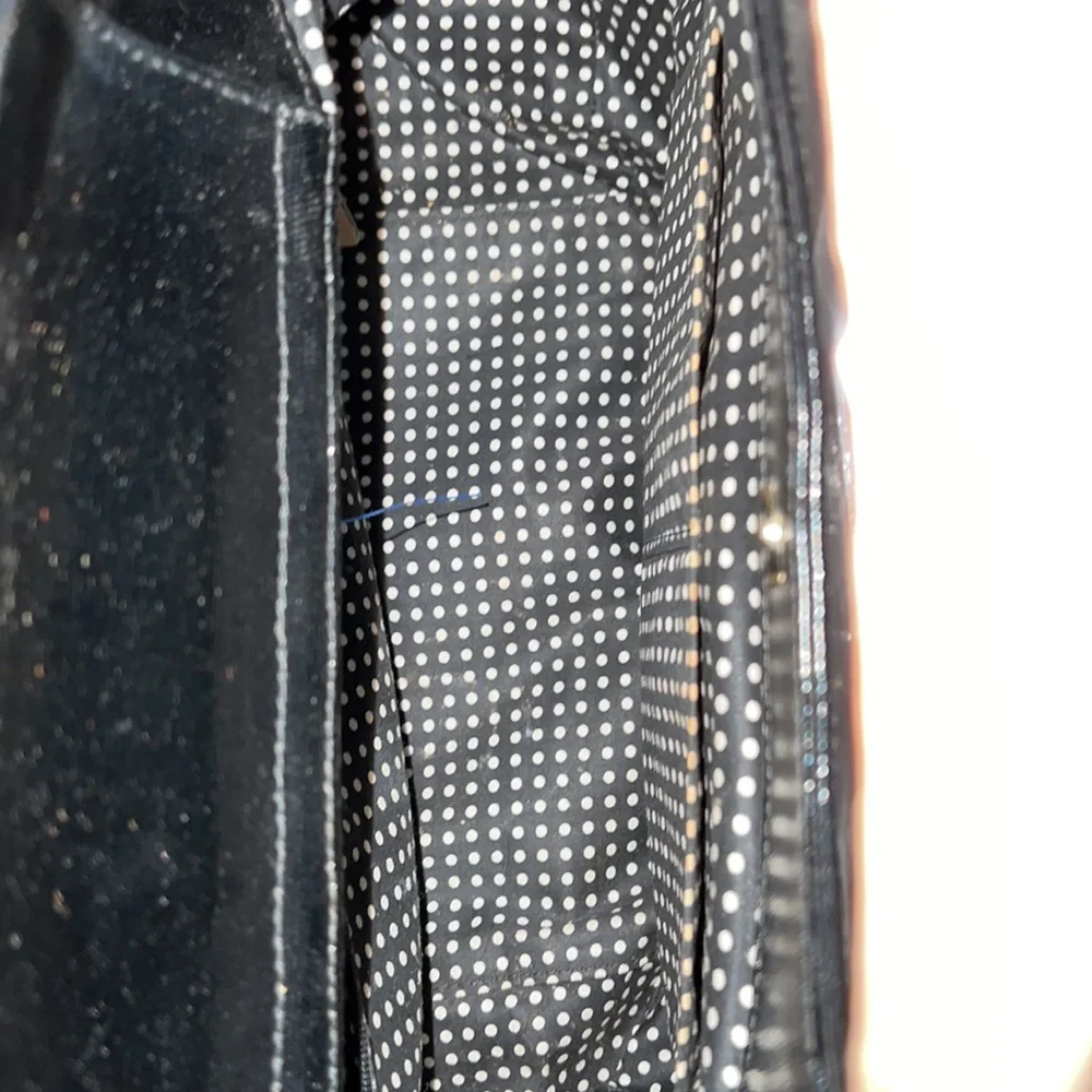 Kate Spade Black and Tan purse. Super cute. - Picture 11 of 14